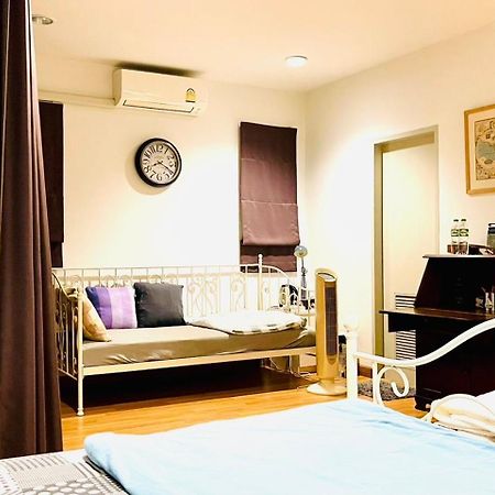 Appartamento Autta house Bangkok Esterno foto